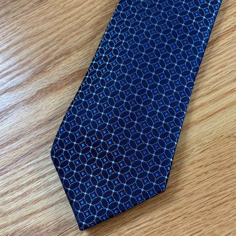 Croft & Barrow Navy Geometric Men's Tie
